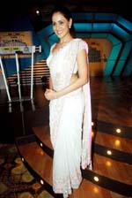 Geneliya-CNBC-Awaaz-Consumer-Awards-2010 freshga (4)
